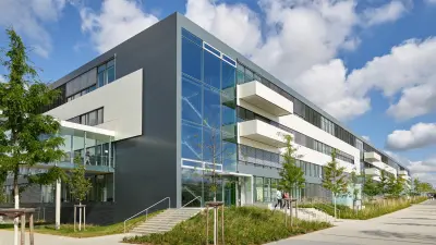 Ansicht eines Gebäudes des Robert Bosch GmbH in Abstatt