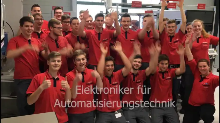 Ein Tag als Elektroniker für Automatisierungstechnik