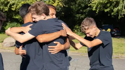 Azubis und junge Mitarbeitende am Standort Salzgitter beim Teamevent – gelebter Zusammenhalt und starke Gemeinschaft bei Bosch