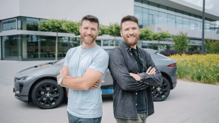 Funktionsarchitekt Andreas und Simulation Product Owner Dominic