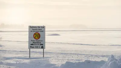 Schild im Schnee