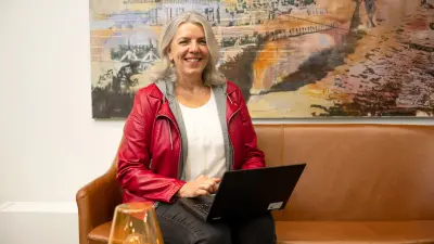 Petra bei der Arbeit